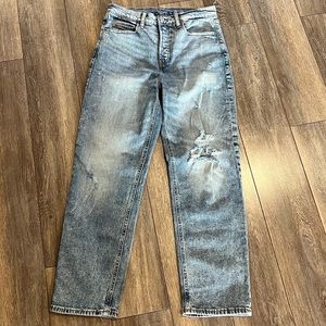 NWT High Waisted Ripped Jeans